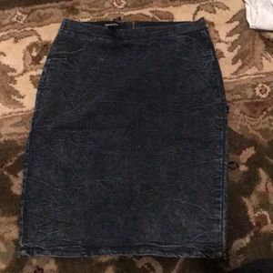 Stretch jegging pencil skirt